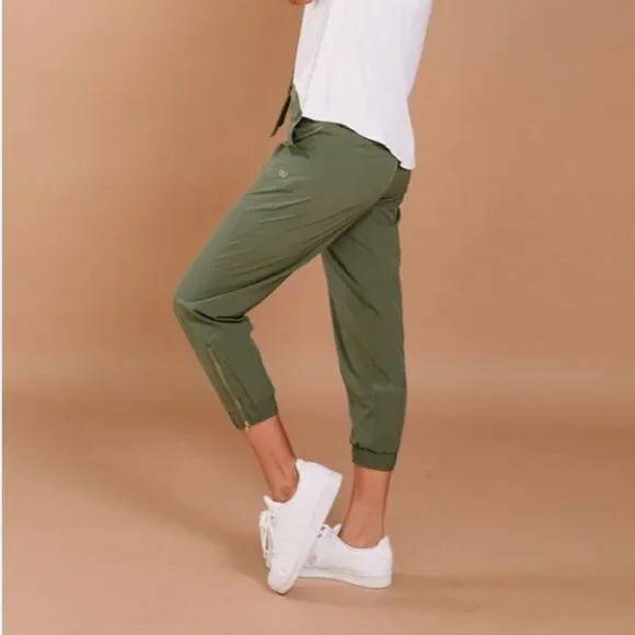 Albion Jettsetters Jogger Pant Zip Ankle Sage Green Comfy Activewear Size M Tall - Picture 9 of 16